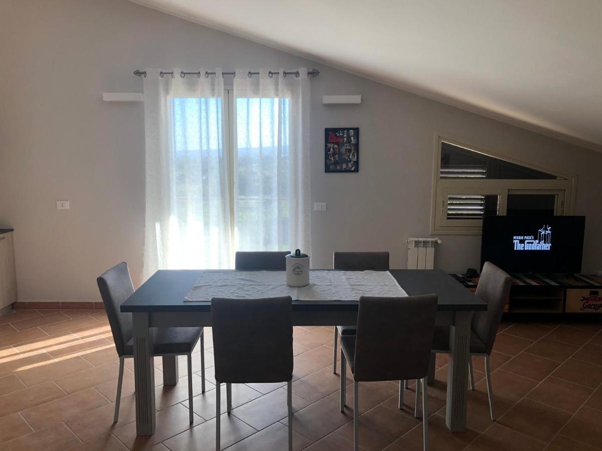 The Godfather Apartment Fiumefreddo di Sicilia Luaran gambar