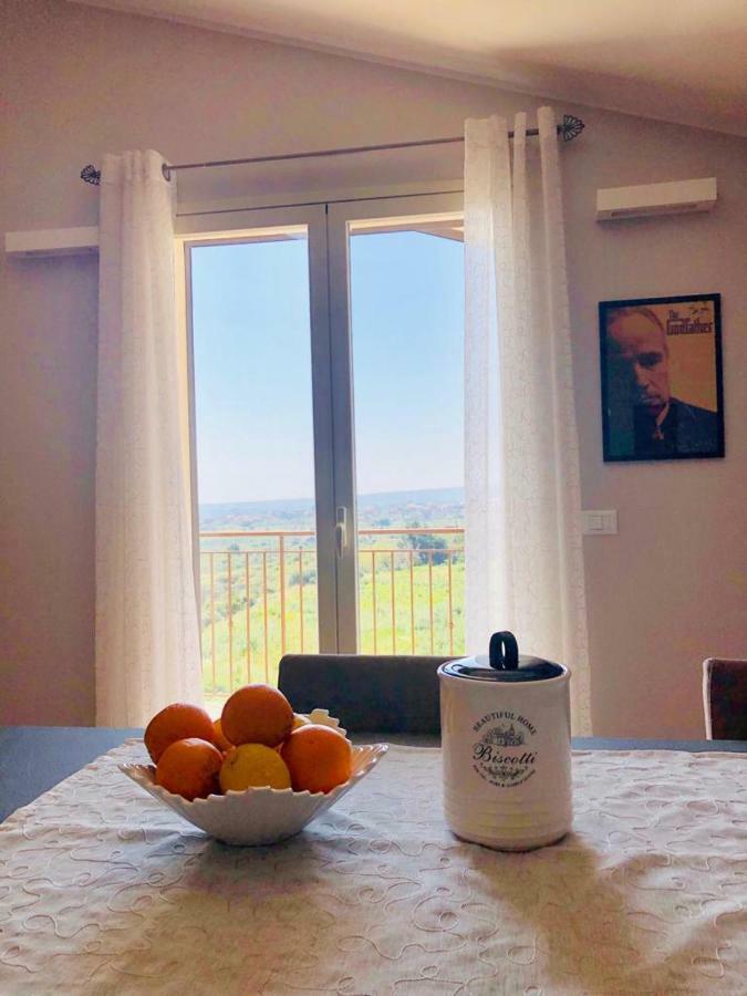 The Godfather Apartment Fiumefreddo di Sicilia Luaran gambar